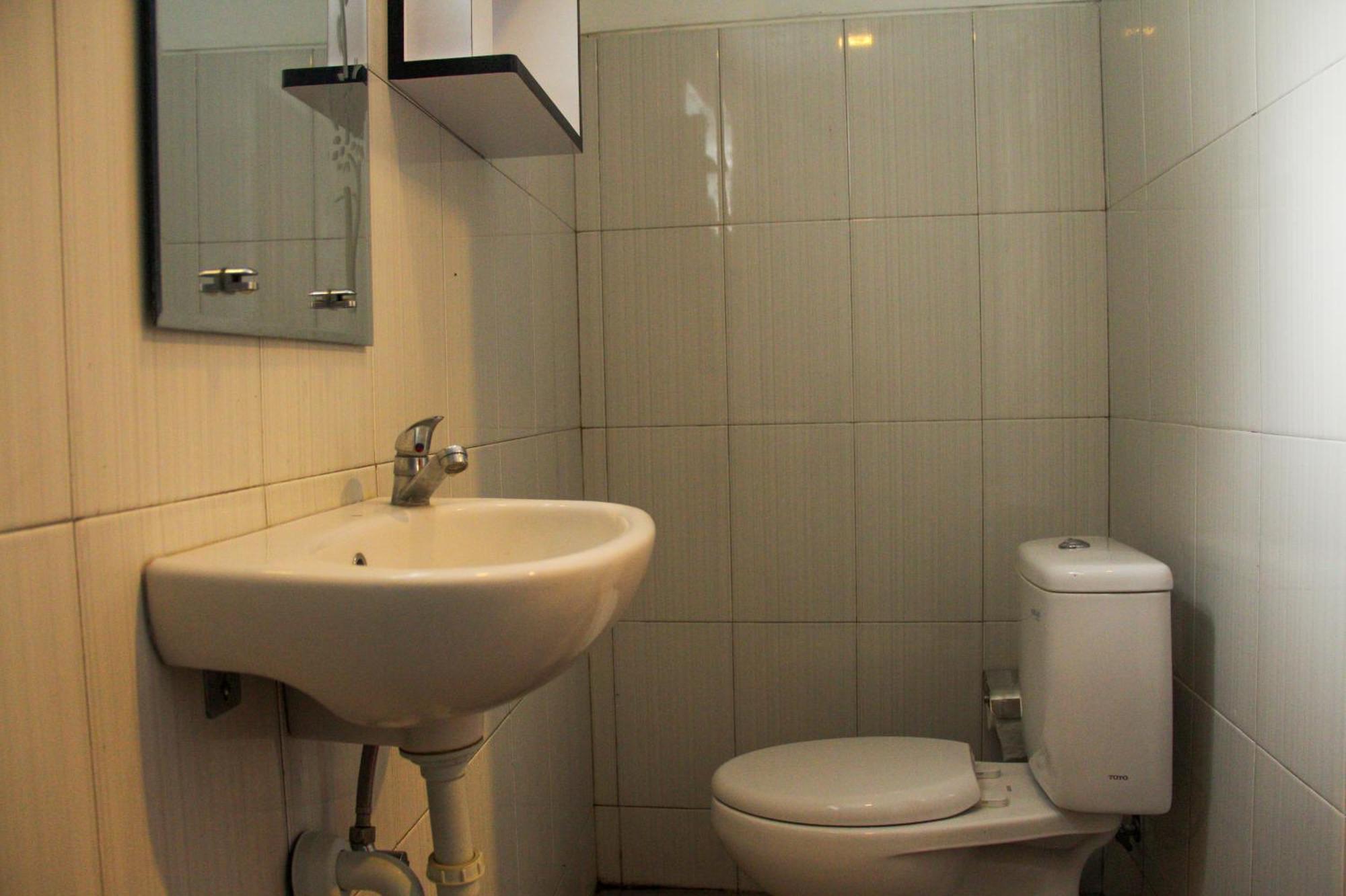 Nyoman Guesthouse Canggu Δωμάτιο φωτογραφία