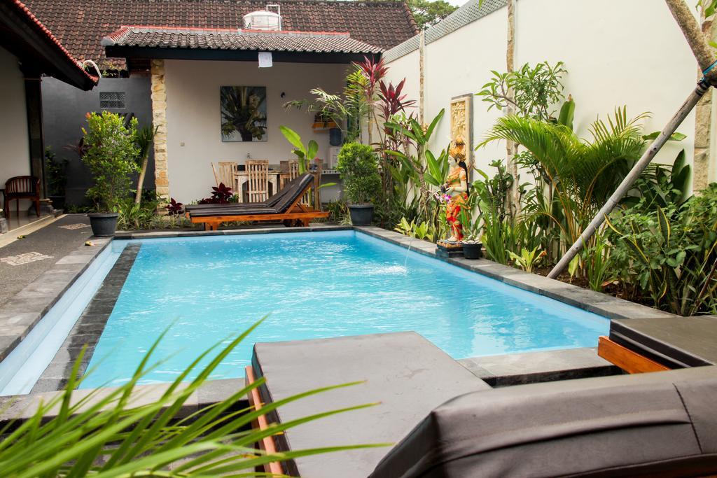 Nyoman Guesthouse Canggu Εξωτερικό φωτογραφία